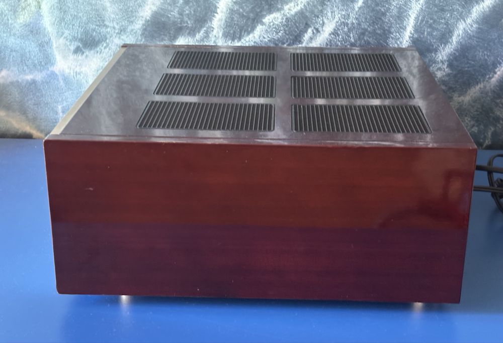 Крайно стъпало Marantz SM-11