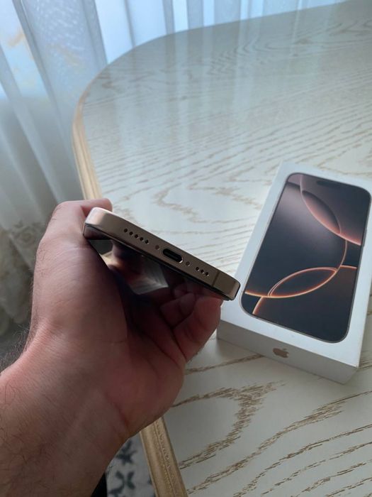 Iphone 16 pro 10/10 holati