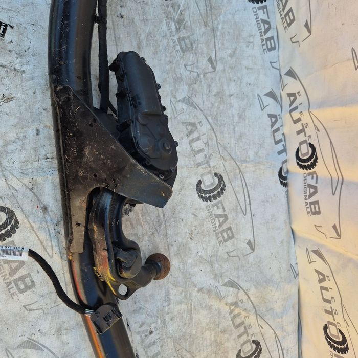 Carlig remorcare electric Skoda Octavia 4 5E3803881A an 2019-2020-2021