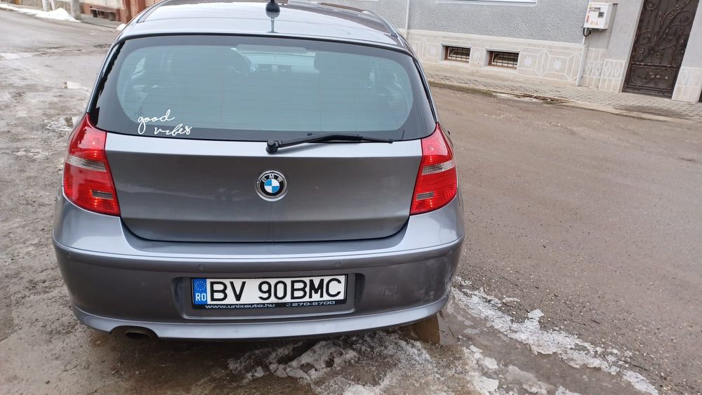 Vând Bmw seria 1 2011 sau schimb cu Audi a4 b8 +/- diferență