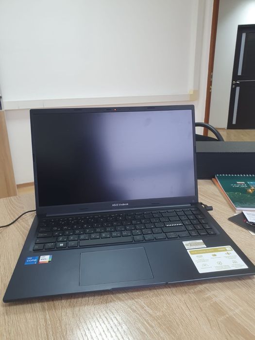 ASUS VivoBook ноутбук сатылады
