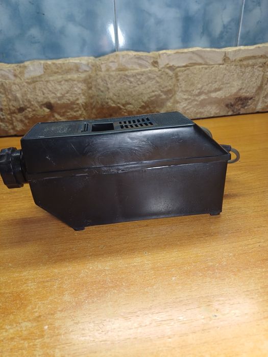 Proiector de diafilme