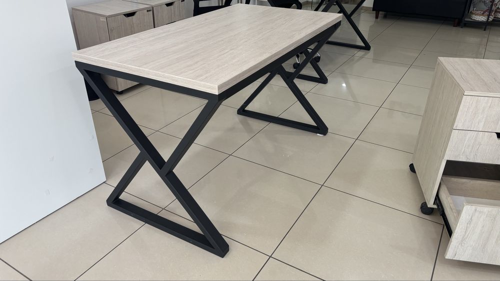 Стол офисный парта лофт