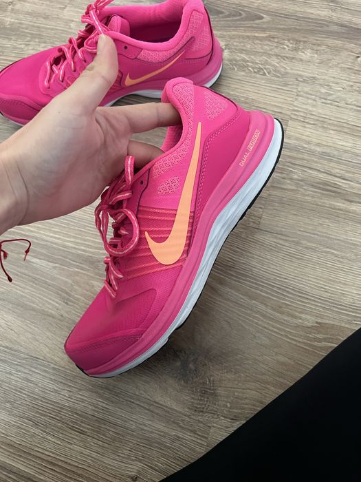 Дамски маратонки Nike dual fusion
