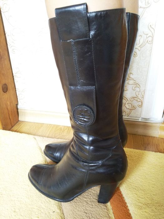 Женские зимние сапоги р 37