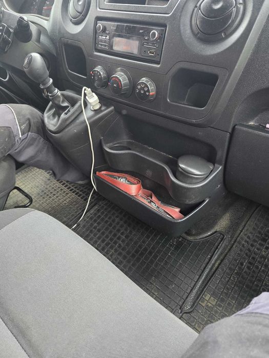 Renault Master 2.3 dCi platformă cu obloane ,autoutilitara