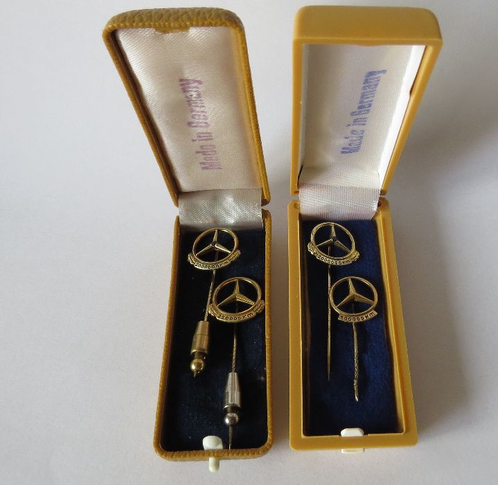 Insigne originale Mercedes-Benz aur, argint, safir