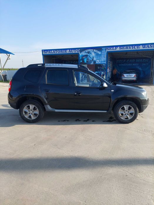 Vand Dacia Duster 2015 diesel impecabil