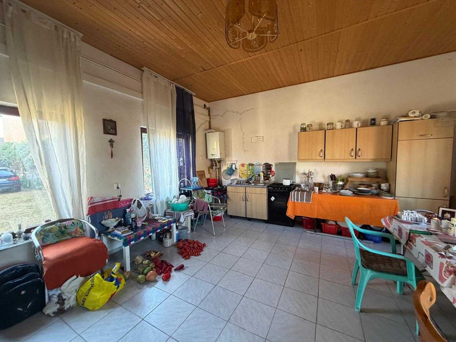 Vand casa singur in curte - 1063 mp teren - Selimbar