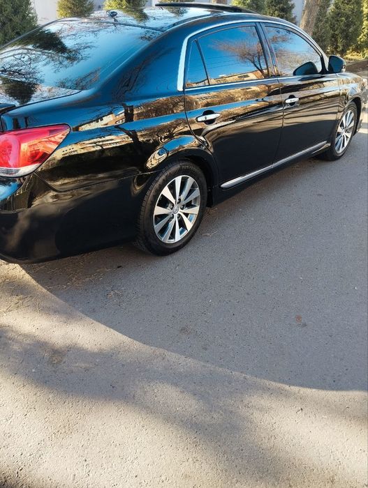 Продаю свою Toyota Avalon limited