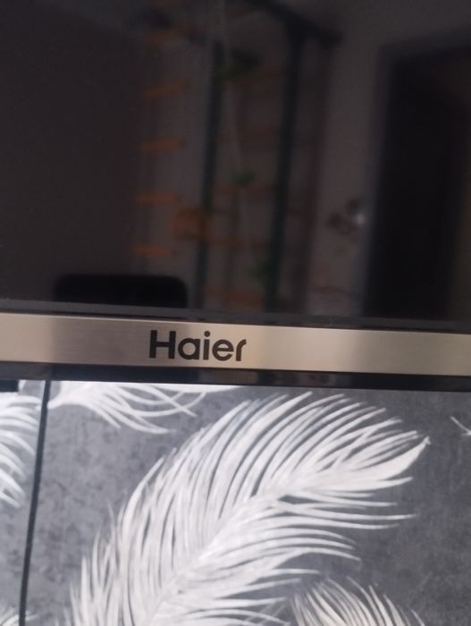 Телевизор Haier .