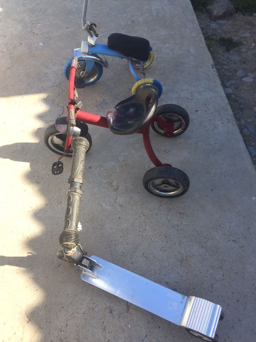 Велосипед трехкалесный , самокат