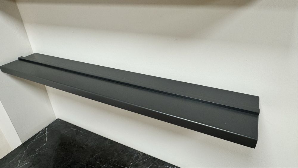 Полки настенные для офиса