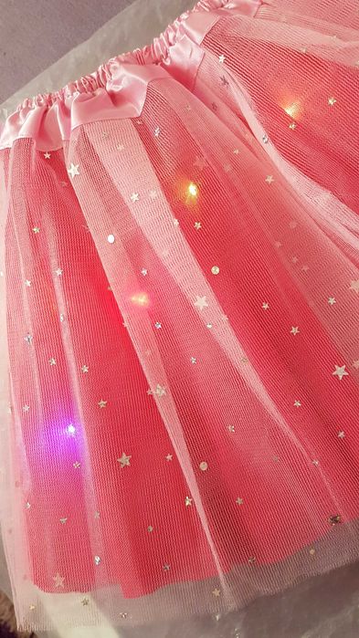 Светеща поличка за принцеси