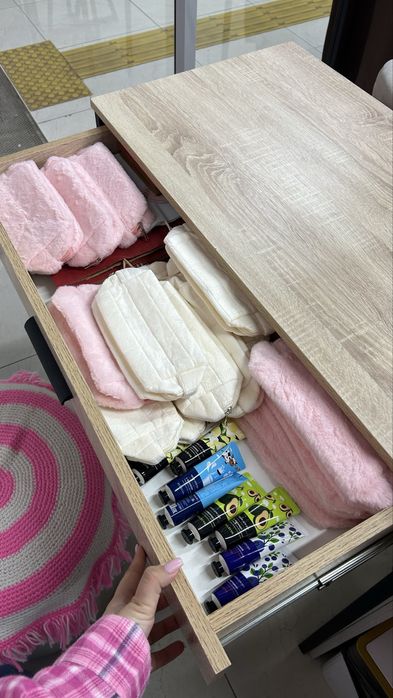 Продам лофт столик-комод