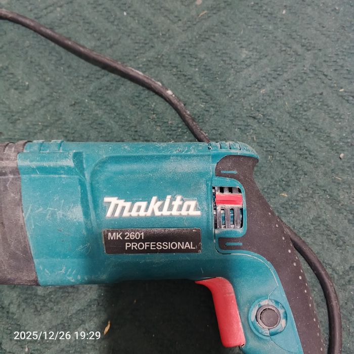 Makita perfarator