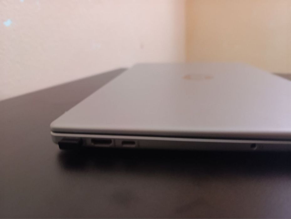 Noutbook HP Core i5. Ssd 512