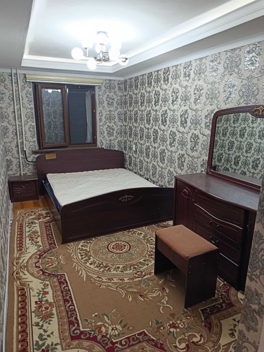 Сдаётся квартира 3 комнатная