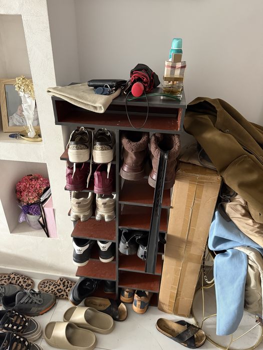 Pantofar negru modern si practic