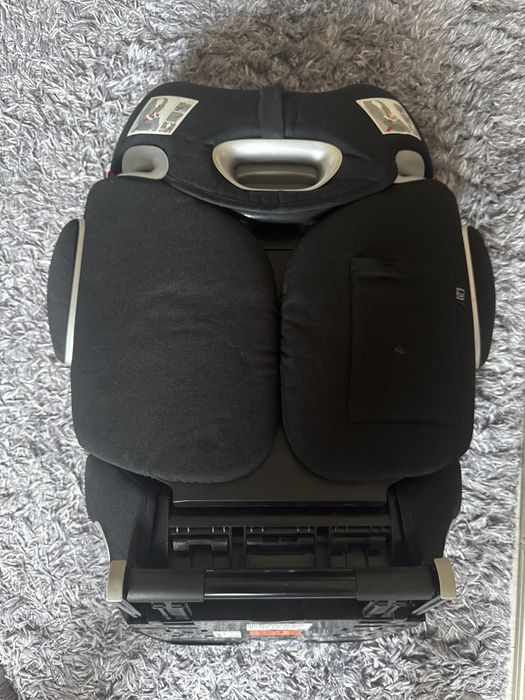 Продам детское автомобильное кресло CYBEX SOLUTION Q 2-Fix