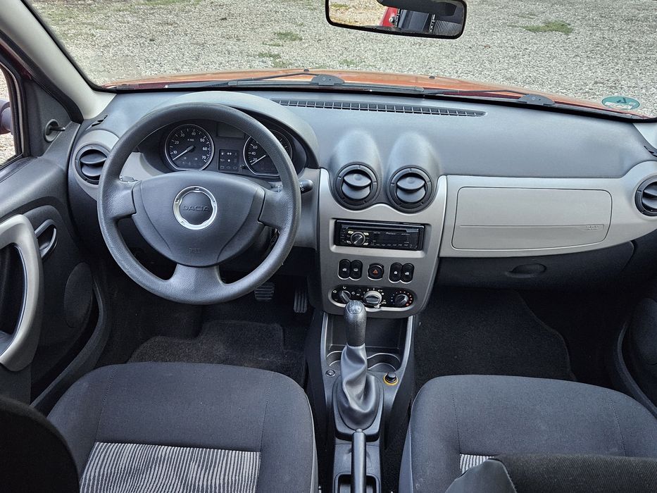 Dacia Sandero 1.4mpi clima,servo