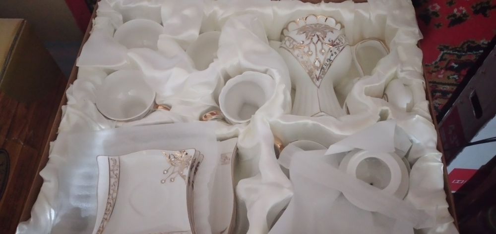 Новый сервиз 700 тысяч