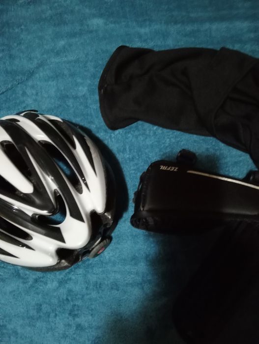 De vânzare casca bicicleta