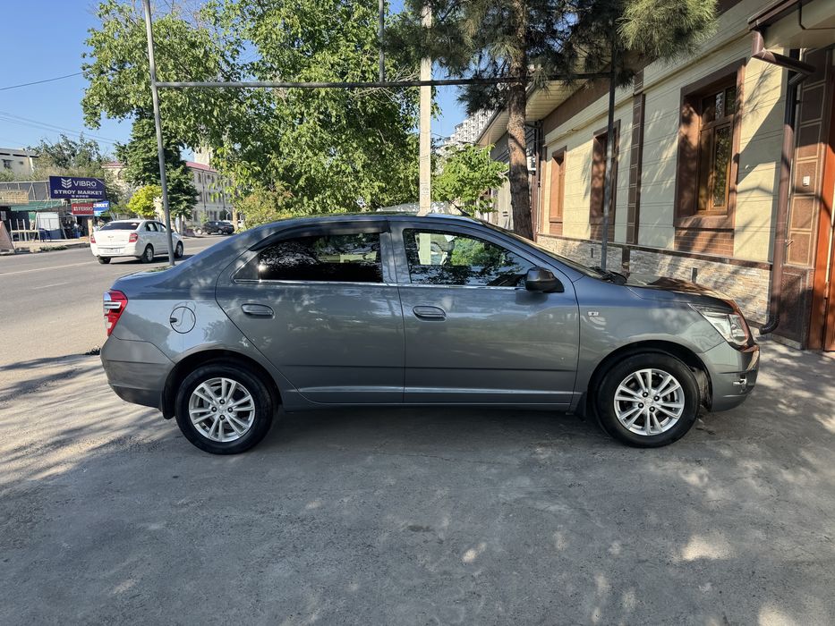 Продам cobalt GM chevrolet