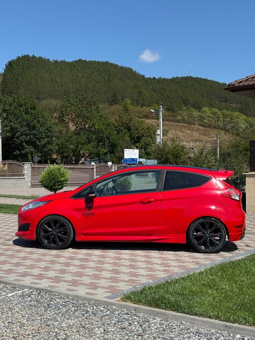 Ford fiesta pachet st 1.5 tdci