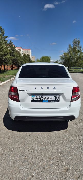 Продам Granta 2190