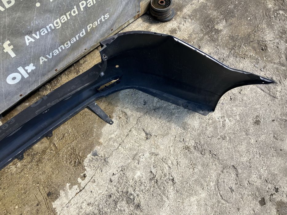 Задна броня за Toyota Avensis t24