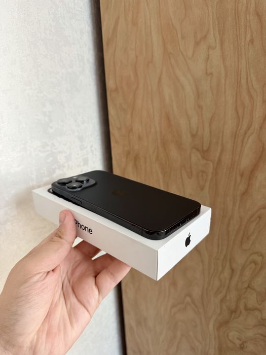 iPhone 14 Pro Max 256Gb - В отличном состоянии