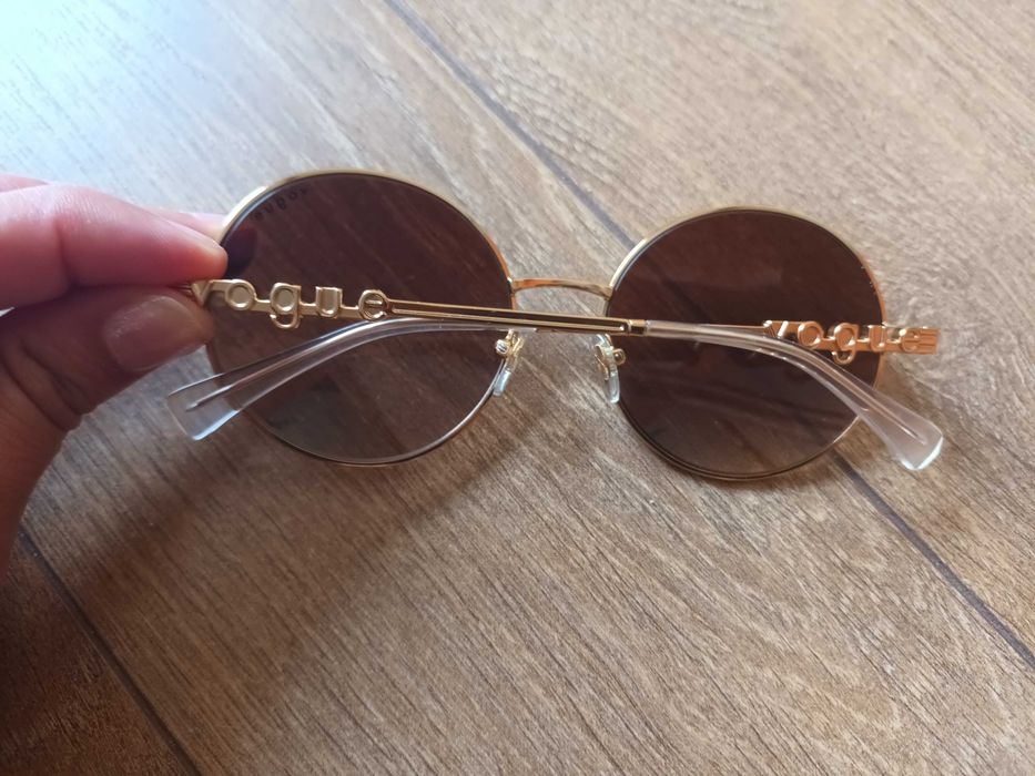 Слънчеви очила VOGUE