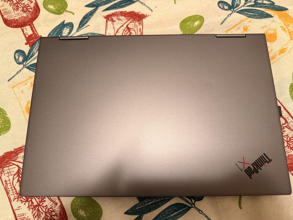 Lenovo ThinkPad X1 Yoga Gen 5