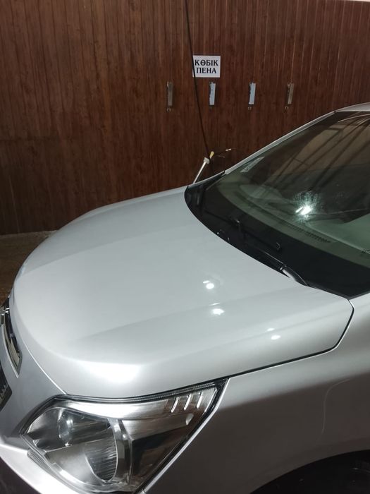 Продам Капот на шевролет