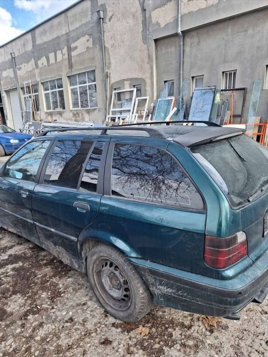 Bmw e36 M52B20 комби на части