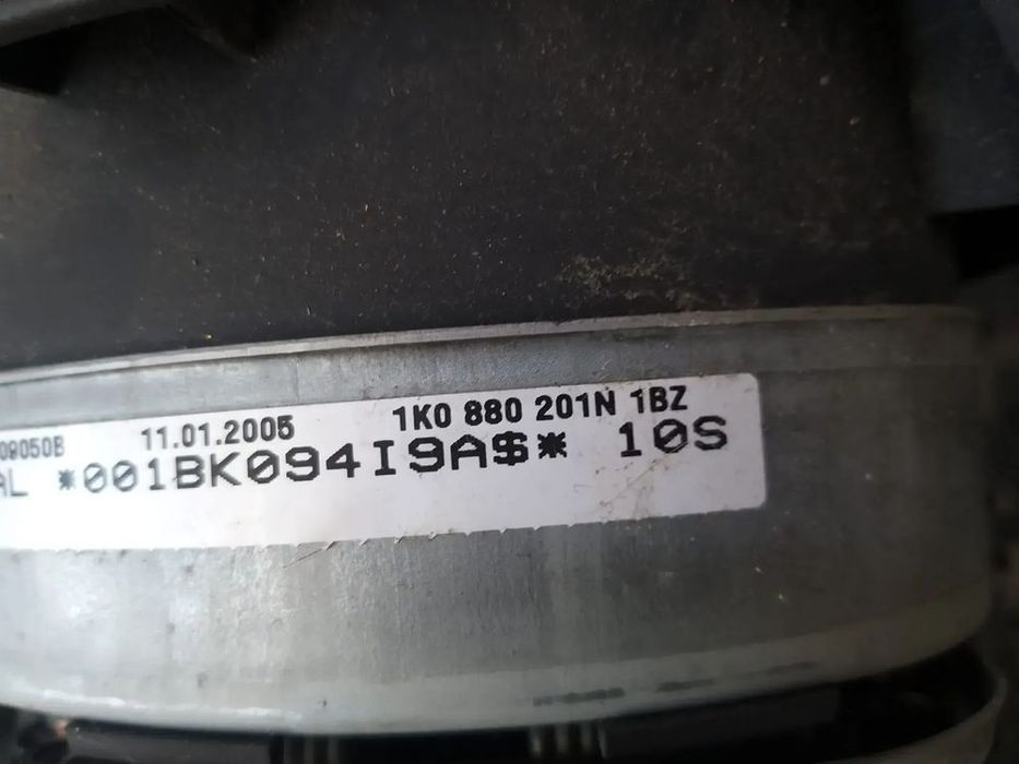 Airbag volan in 4 spite vw golf 5 1k 1k0880201n