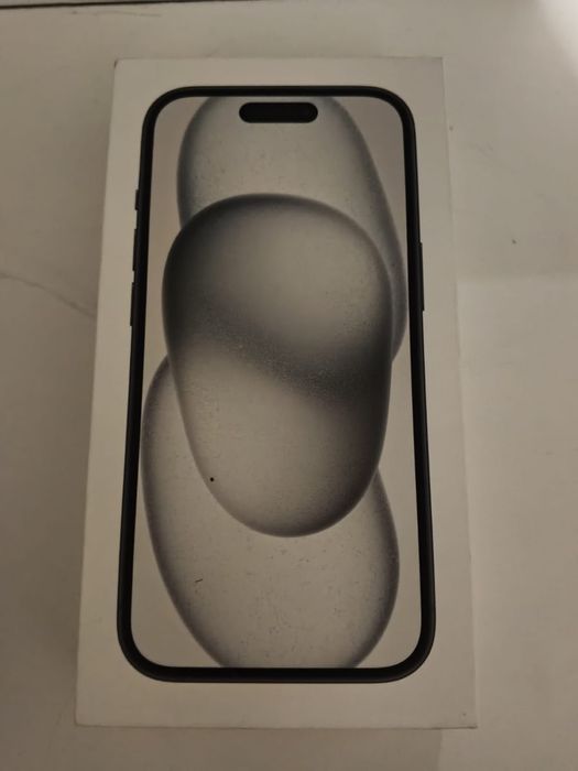 Продам IPHONE 15 256GB