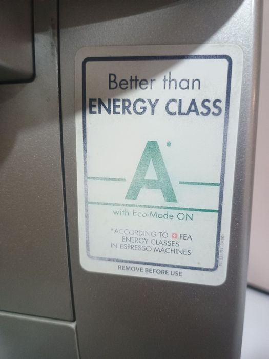 DeLonghi Magnifica S ECAM 22.110.SB автоматична кафемашина с мелачка