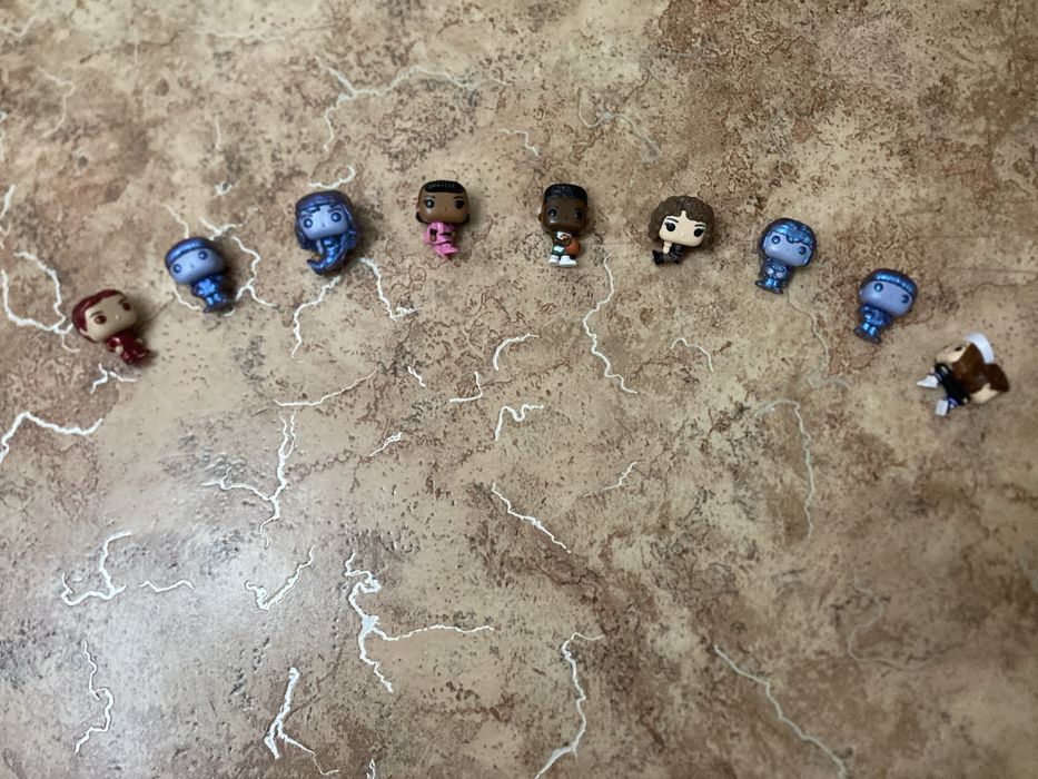 продаю фигурки осд поштучно