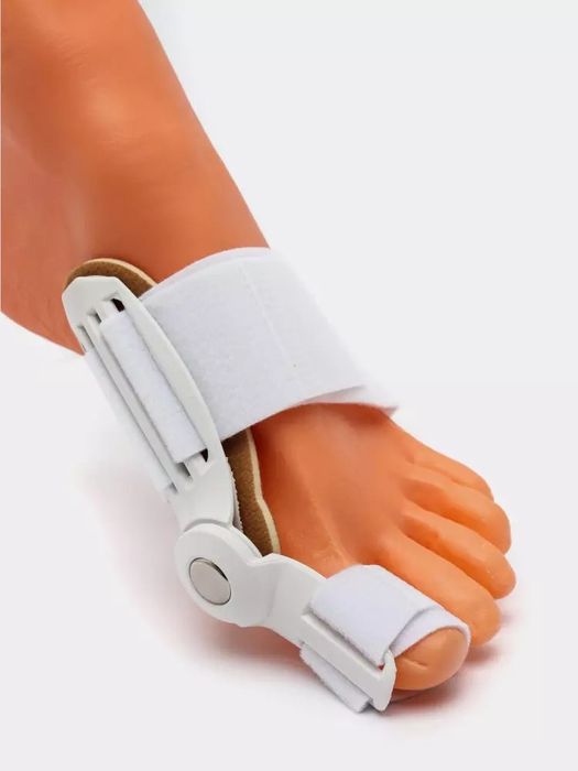 Uning mushukidagi dilatorning fotosurati