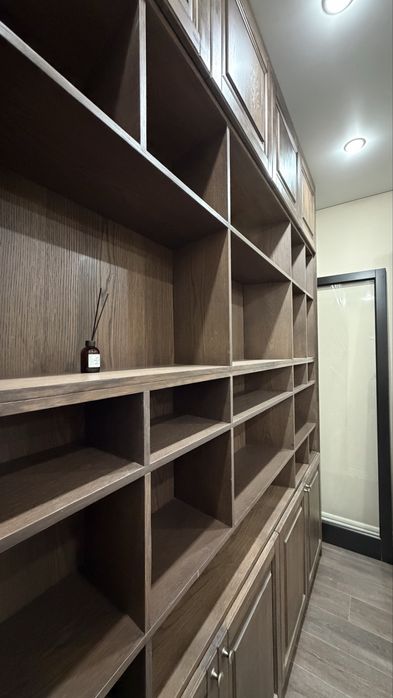 Продам Дубовый шкаф