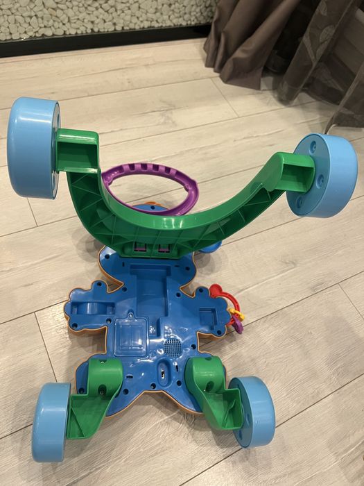 Уокър Fisher Price