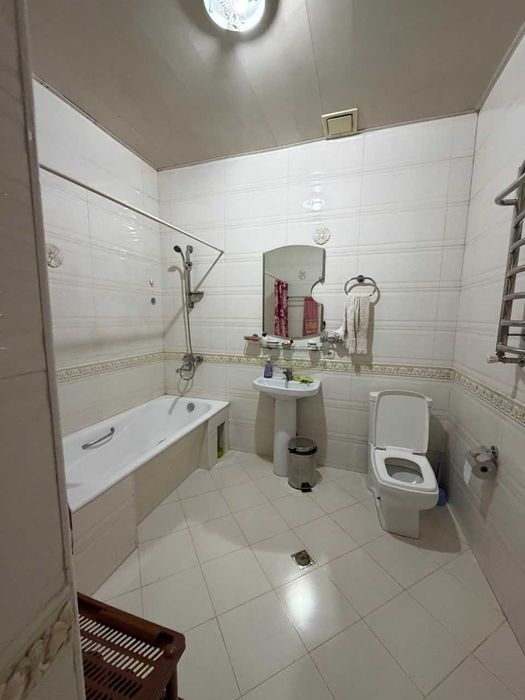 Охунбобоев Евро ремонт хонадон сотилади