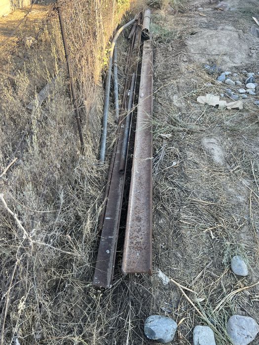 Продам швеллер и уголник