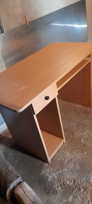 Бюро за компютър