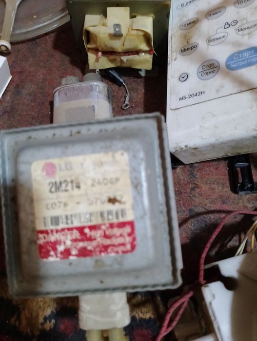 Продам запчасти для микроволновки