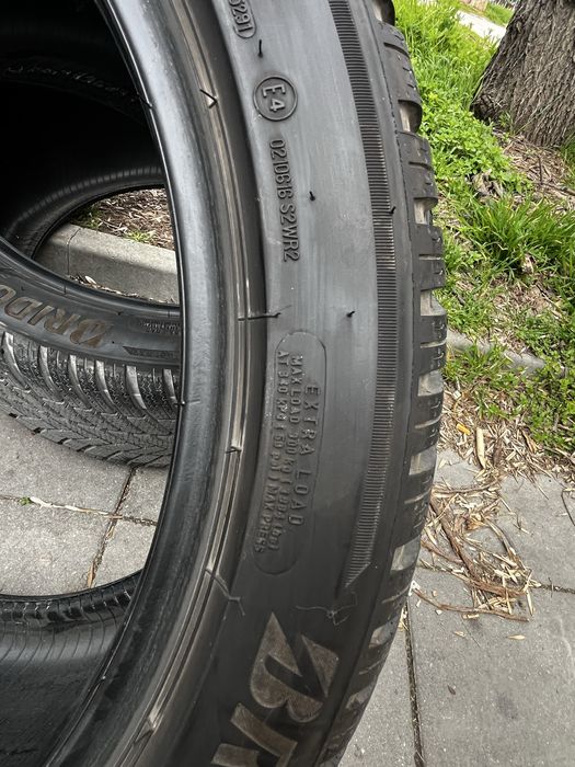 Bridgestone 295/35 R19 зимни