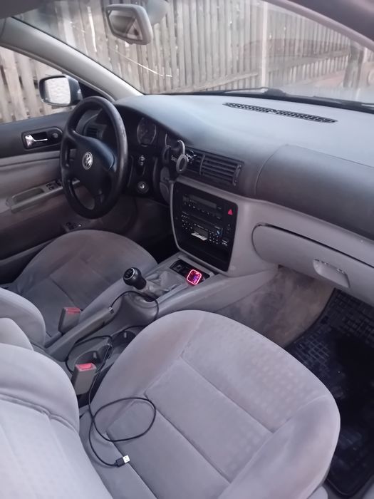 VOLKSWAGEN Passat 2001 — imagine 4