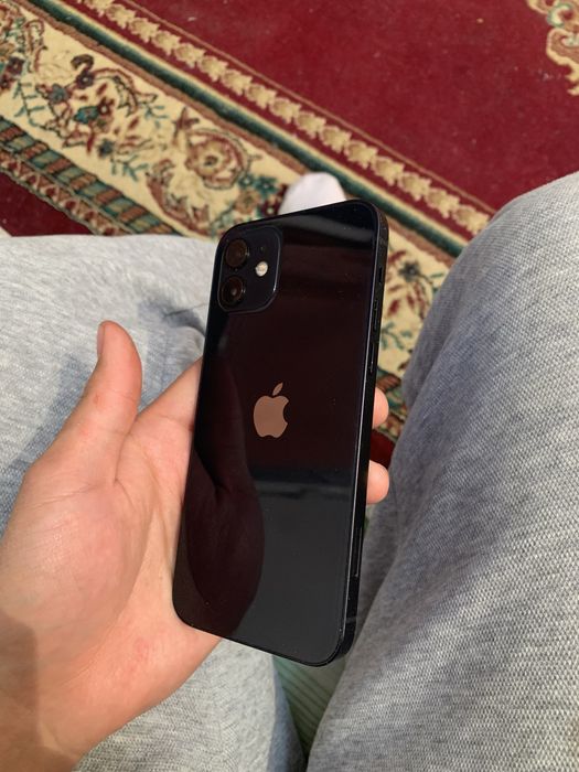 Продам айфон 12 пам256 акб76